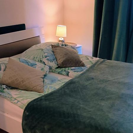 Apartament Lesny Lubiń Extérieur photo